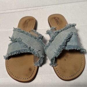 Mystique Women’s Sandals Size 8 Crisscross Denim Slides Frayed Blue
